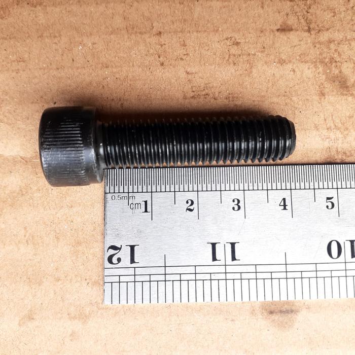 "New" BAUT L BAJA M10X40 / BAUT L BAJA M10 X 40 / BAUT L M10X40 BAJA HITAM