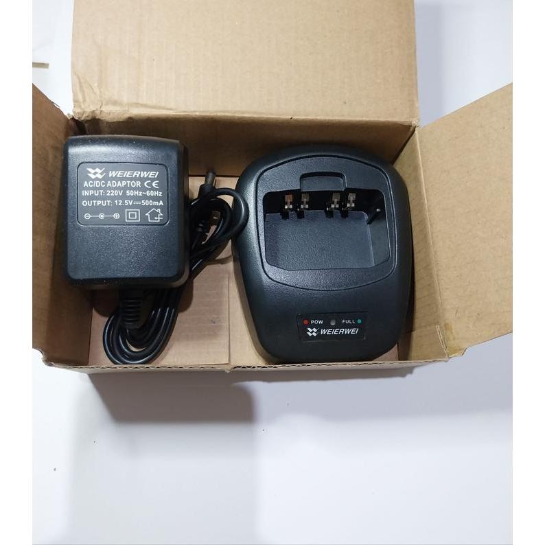CHARGER HT BERLIN FM 3688DS WALKIE TALKIE