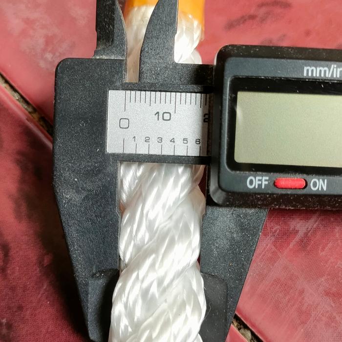 * Tambang nilon putih 16mm /Tali nilon putih 16mm eceran/meter