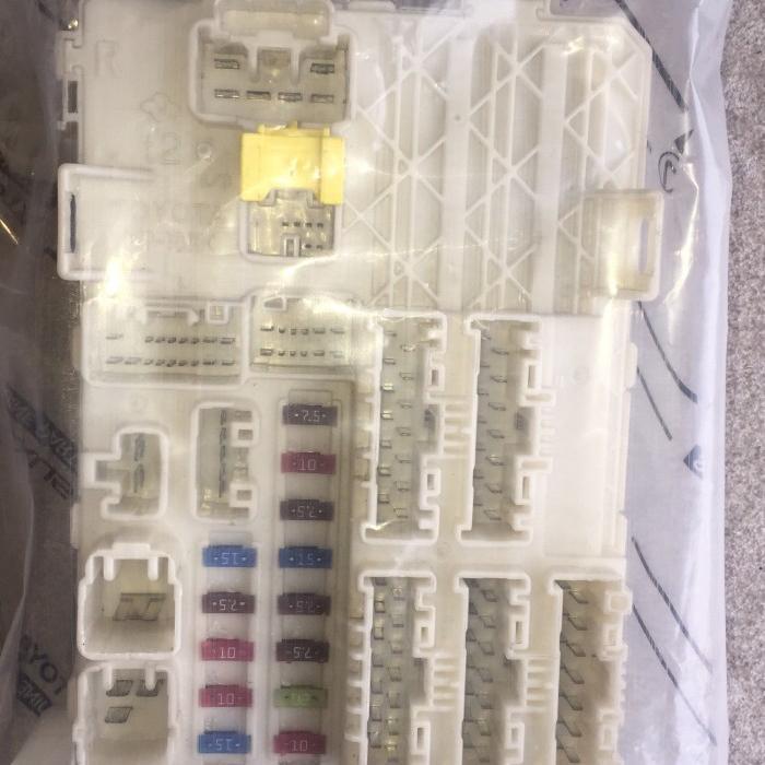 82730-0K071 82730-0K021 BOX SKRING SEKRING INNOVA FORTUNER HILUX PASSSS