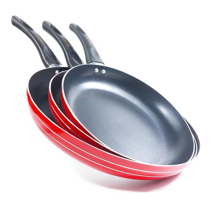 BMW Kitchen Ware - 2 PCS Fry Pan Non-Stick Ukuran 18 + 24 CM Frypan Anti Lengket Wajan Penggorengan
