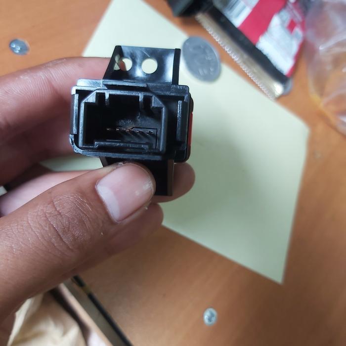 TOMBOL HAZARD / SWITCH HAZARD HONDA MOBILLIO JAZZ RS ,BRV DAN HRV ORI