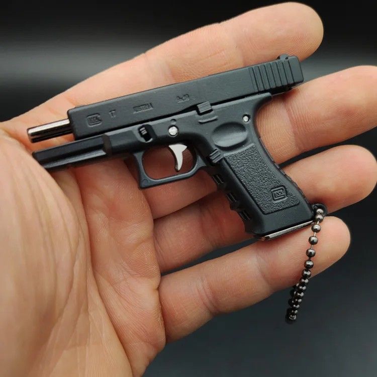 New Mini Metal Desert Eagle Gloc G17 Keychain Free Assembly Anti-stress Fidget Toys