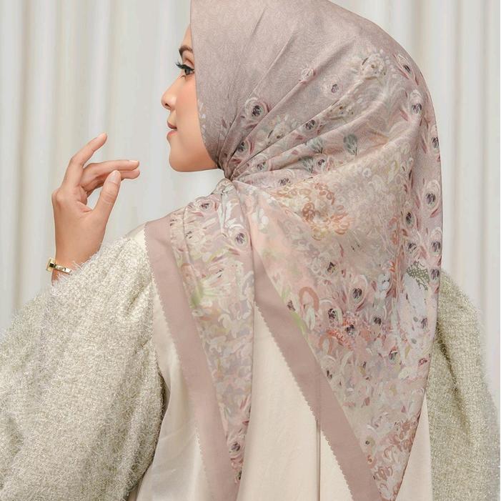 Hijab Buttonscarves Ederra Series Laser Cutting Titik3 Pin Logo BS Mirror Square