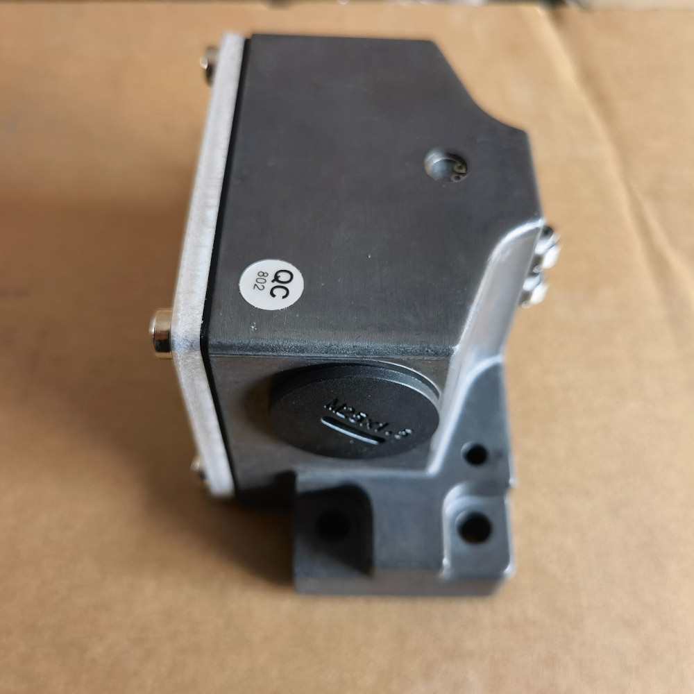 Gsbf02R12-502-Mc1806 Euchner Travel Limit Switch Gsbf02D12-502-Mc1806 Gsbf03R12-502-Mc1806