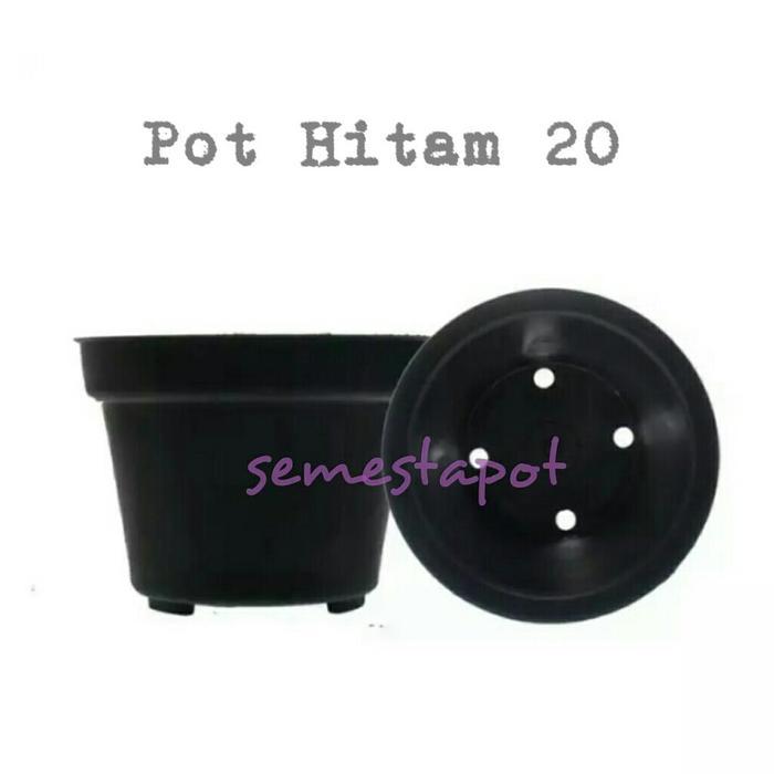 Pot Bunga Tanaman Plastik Hitam Ukuran 20 cm