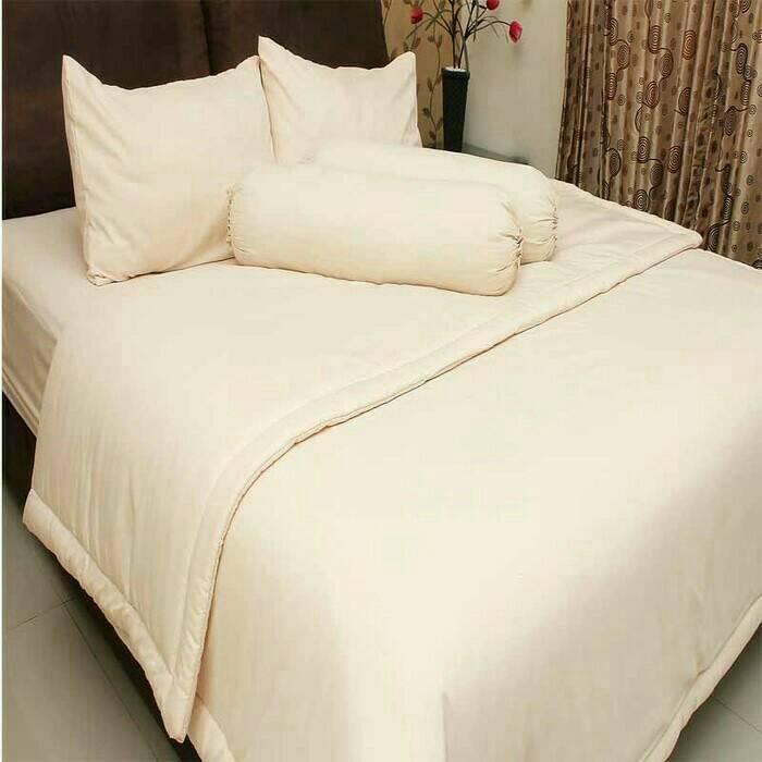 Sprei Polos Rosewell Cream 180x200