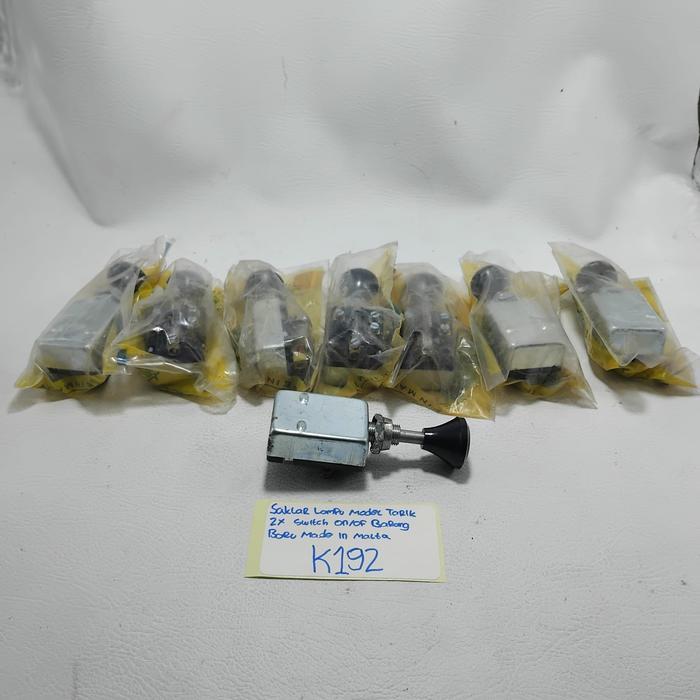 Saklar Lampu Tarik 2x - Malta Original cocok Land rover Mobil antik