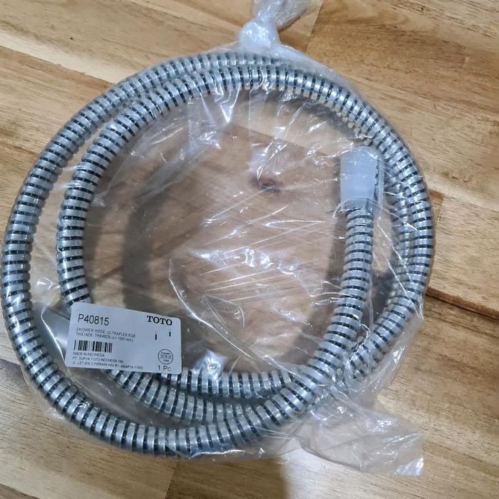 Slang Flexsible Hose Shower TOTO P40815 1,5M