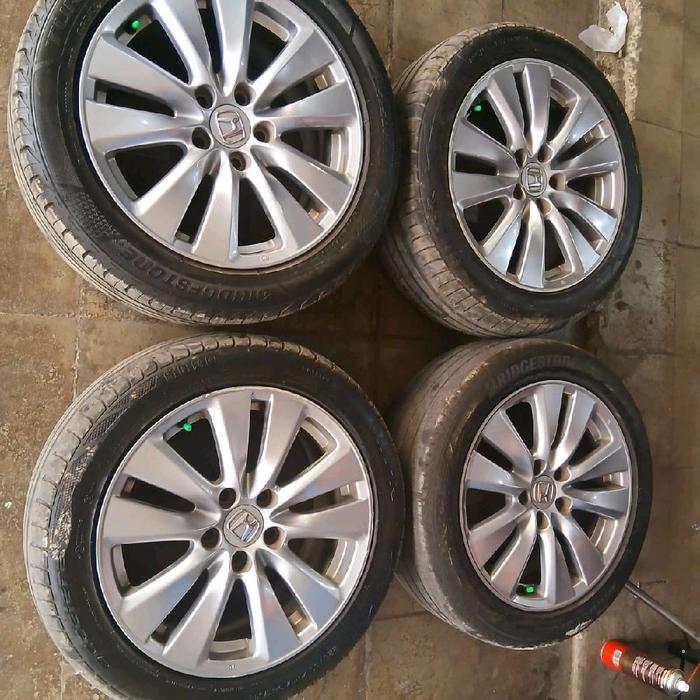 VLEG SECEND STD ACCORD RING17 LEBAR 7 PCD 5X114 ET45  COCOK UNTUK MOBIL:ACCORD,CIVIC,GRANDMAX,APV DL