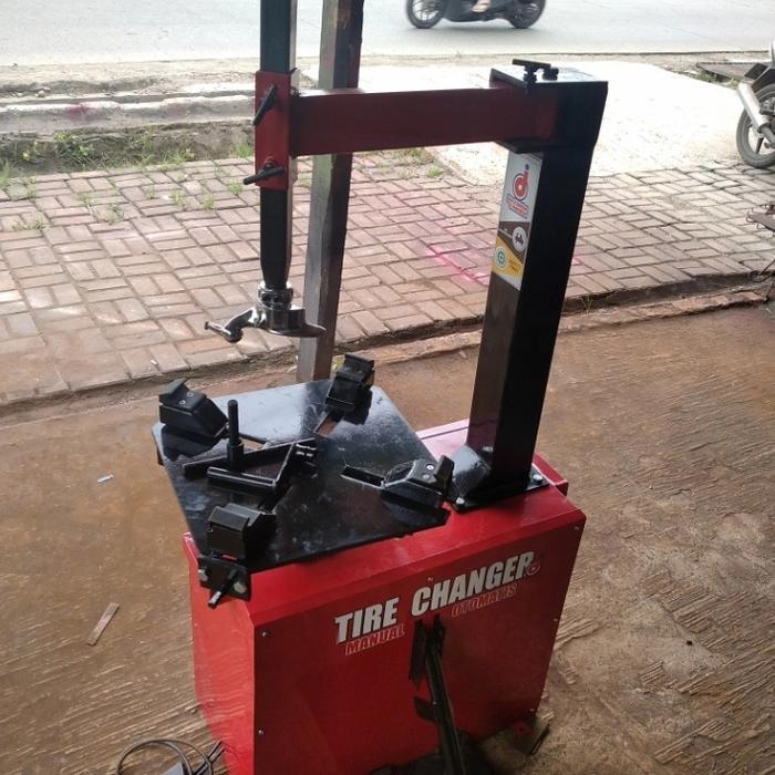 tire changer otomatis alat pembuka ban mobil
