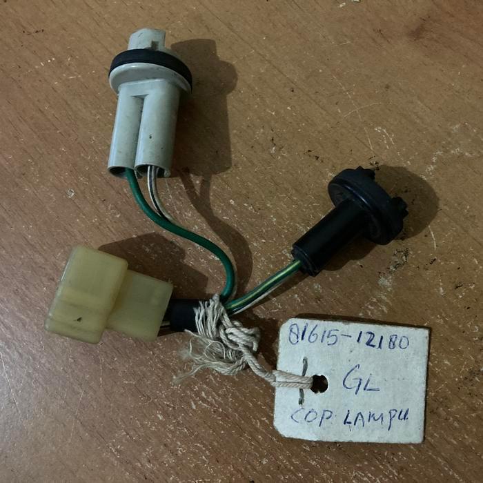 Soket Lampu Depan + Sen Corolla Ae80 Gl Ee80 Se Saloon Toyota Genuine Asli Partt