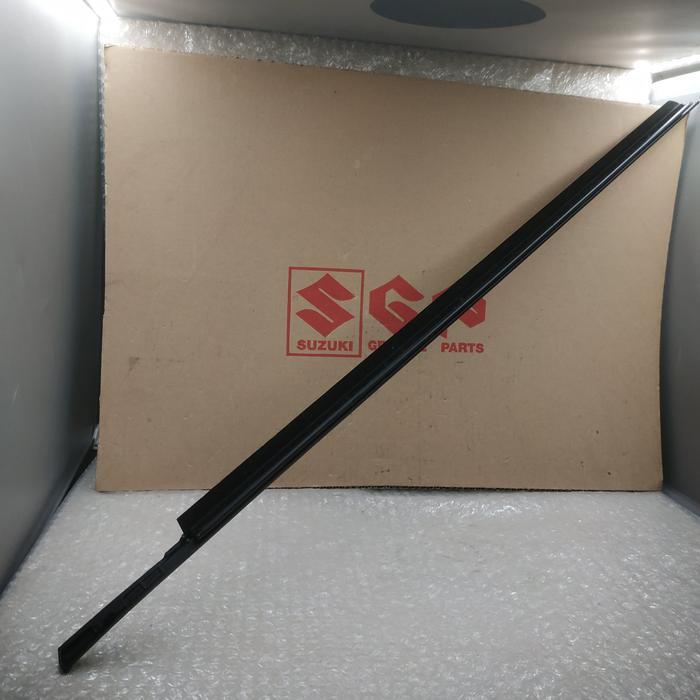 83821-80J00 Weatherstrip Frt Door Out Lh Suzuki Sx4