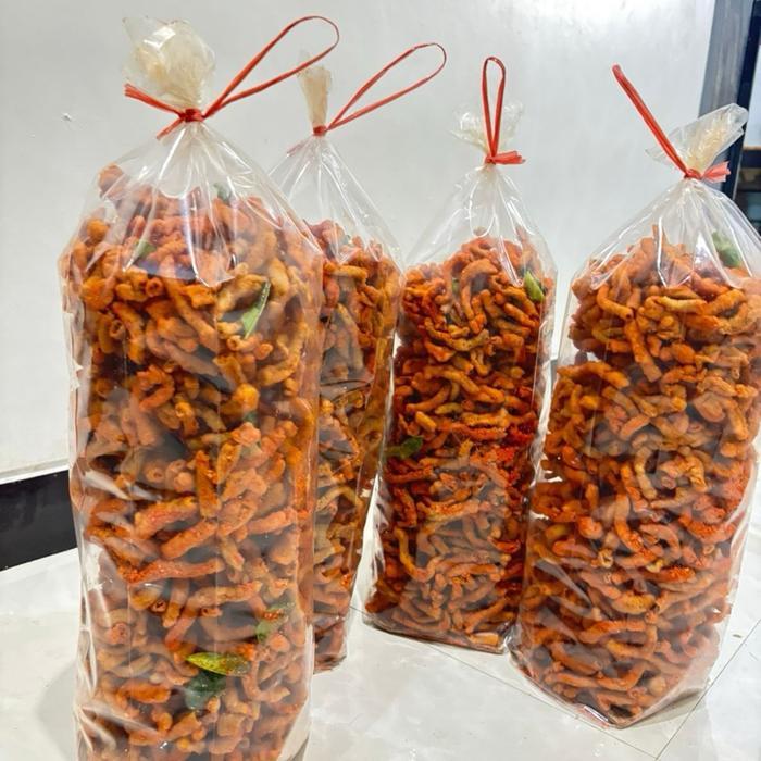 Promo 1Kg Usus Crispy Pedas Balado Daun Jeruk Premium / Usus Ayam Crispy Balado /Keripik Usus Balado