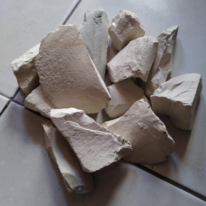 Batu Ziolite Zeolite Ziolit Penjernih Air Aquarium/Kolam/Industri 1 Kg