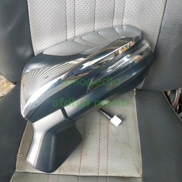 spion toyota corolla cross