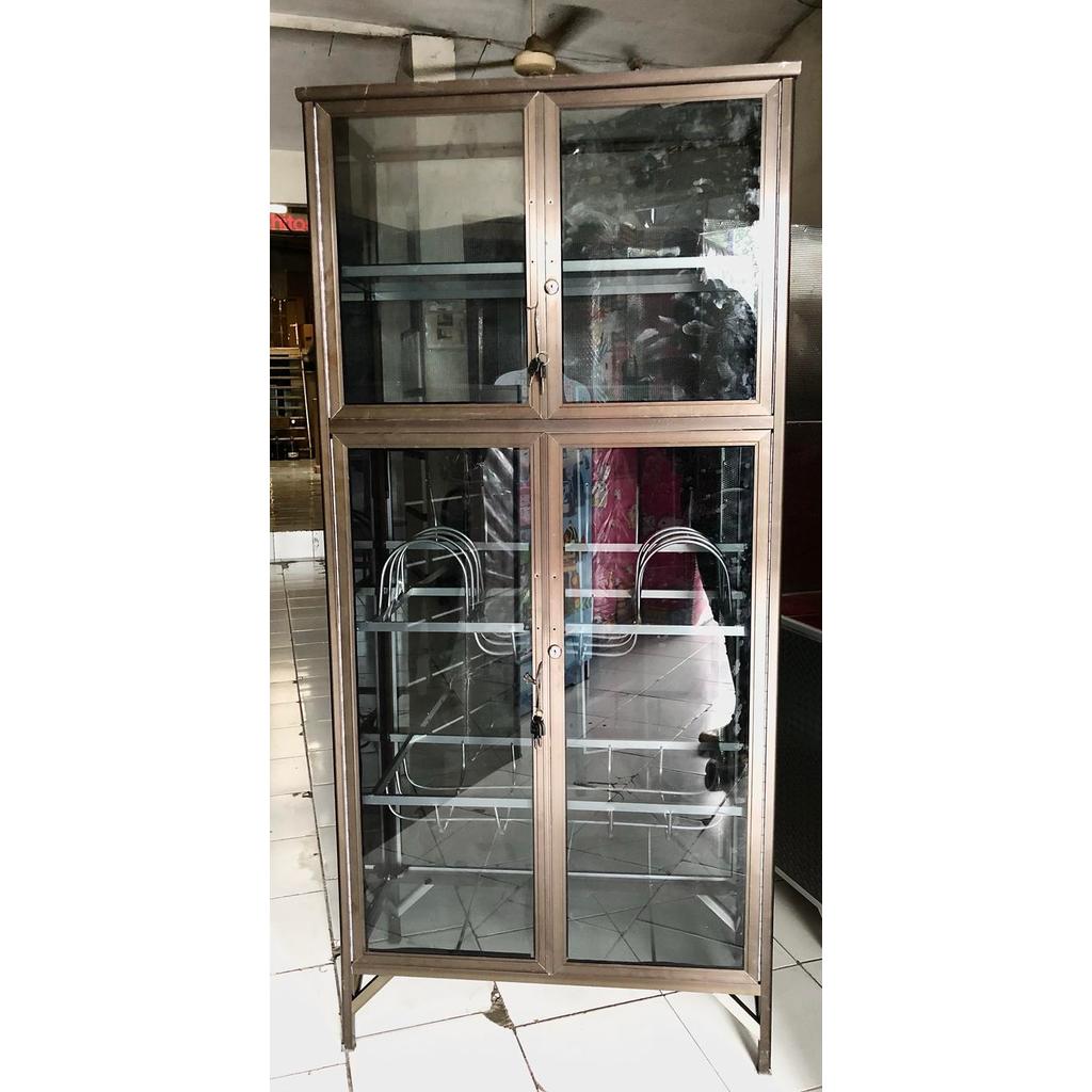 Rak Piring Aluminium Cokelat Kaca Riben 2 Pintu