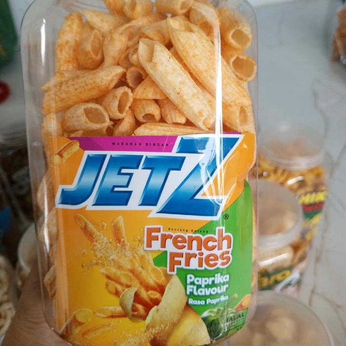 Promo Aneka snack brand jetz chiki balls chitato lite twisko etc free toples 2L Food Cemilan Keripik