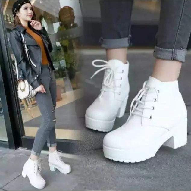 Aerostreet - Sepatu Sneakers Boots Heels Wanita Hak 5 Cm La02 Premium Branded Fashion Korea Style