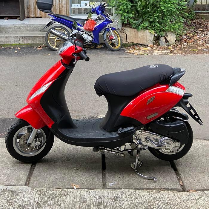 Motor Piaggio Zip 2012 Merah Original