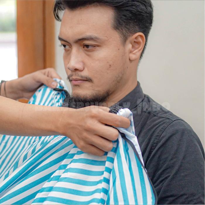 Kain Kep Kip Barber Cape Barber Salon Motif