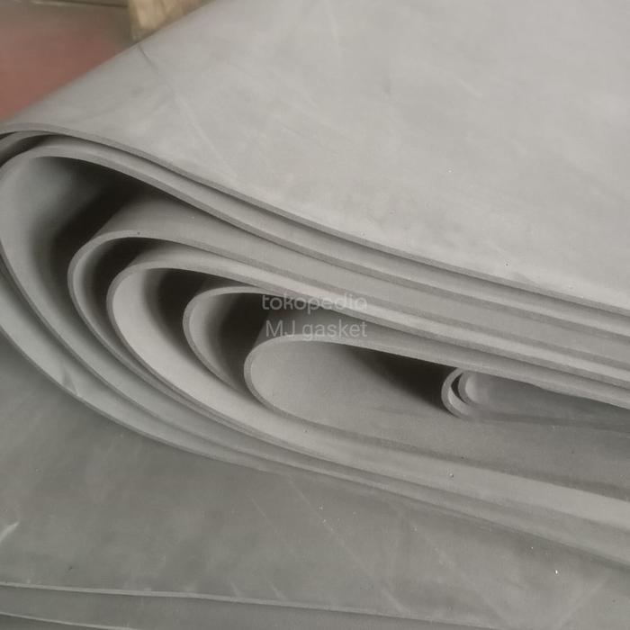SPON MATRAS / SPON EVA / SPON HITAM LEMBARAN TEBAL 4MM 120CM X 100CM
