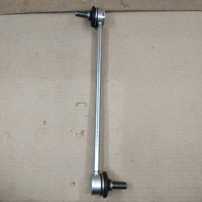 42420-77M01 Joint/Link Stabilizer Depan Ertiga 2012-2017