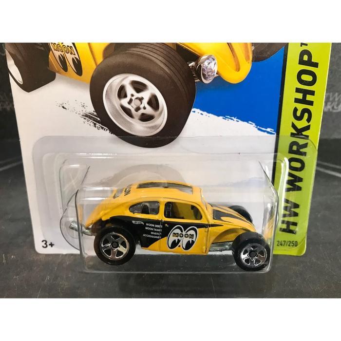 HOT WHEELS CUSTOM VOLKSWAGEN VW BEETLE MOONEYES HW WORKSHOP YELLOW