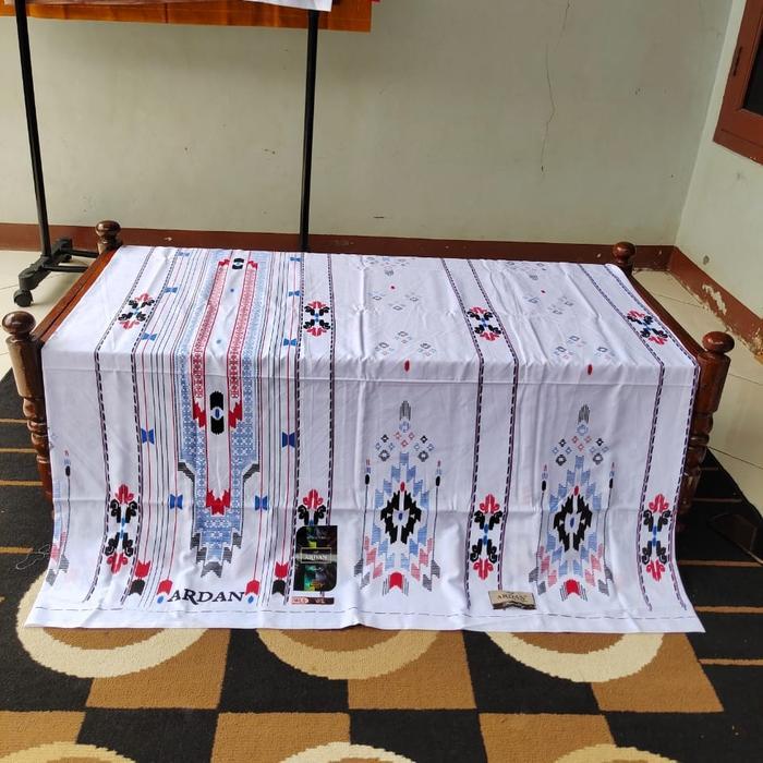 sarung ARDAN FAMILY GOLD SERAGAM putih
