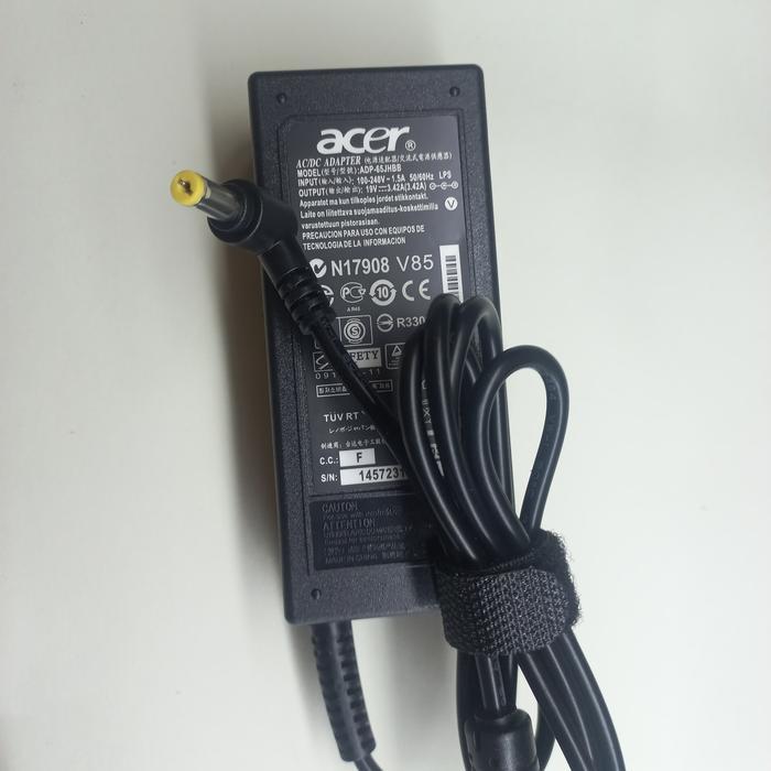 Acer - Charger Laptop Acer Aspire E14 E5 475 E5 475G Original Termasuk