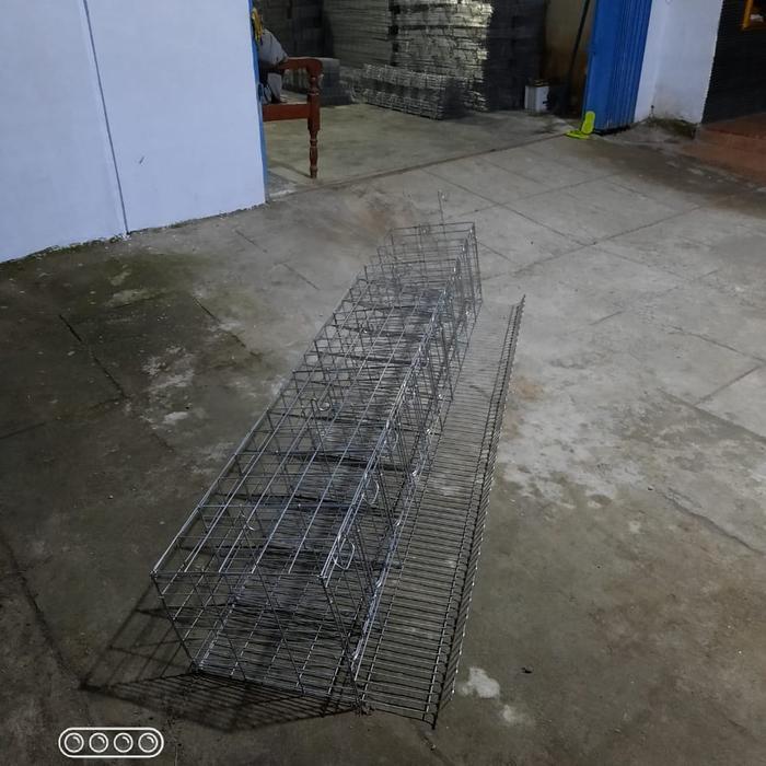kandang batre Galvanis pintu 10 isi 10 ekor. 12 sett