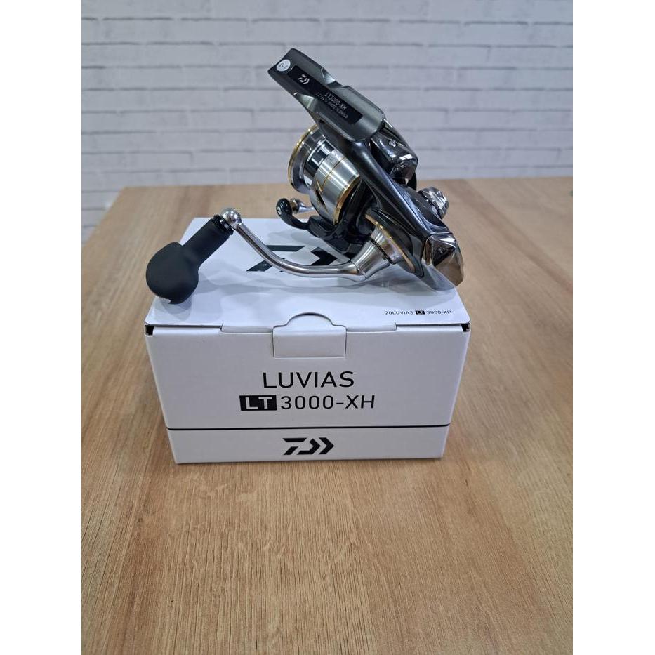 REEL DAIWA LUVIAS LT