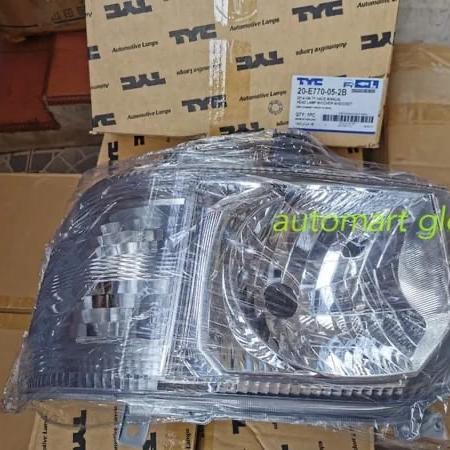 Lampu Depan Hiace Commuter 2014 On Merk Tyc