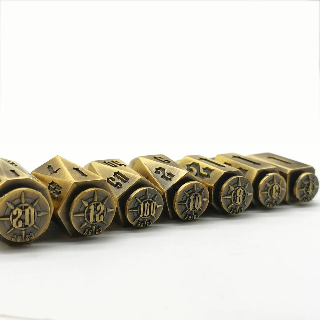 Polyhedral 7PCS Bullets Dice Set Tabletop Board Game RPG Dice Set Dnd Metal Bullet Dice Set Metal