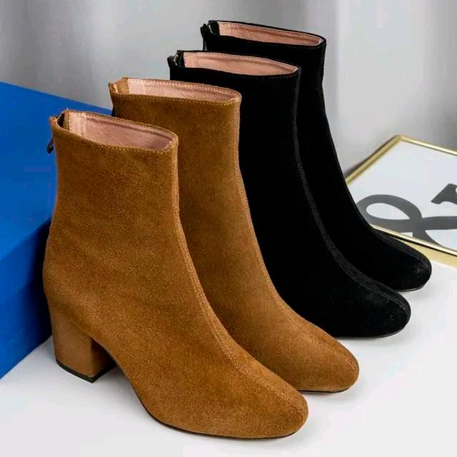 Aerostreet - It-C Sepatu Boots Heels Wanita Bulat Shoes