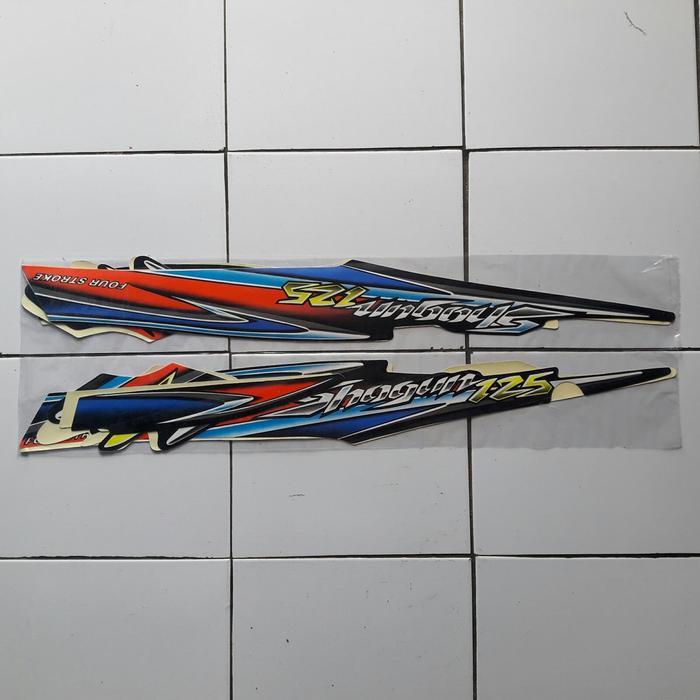 Striping Stiker Motor Suzuki Shogun R 125 2004 Full Hitam-Ungu