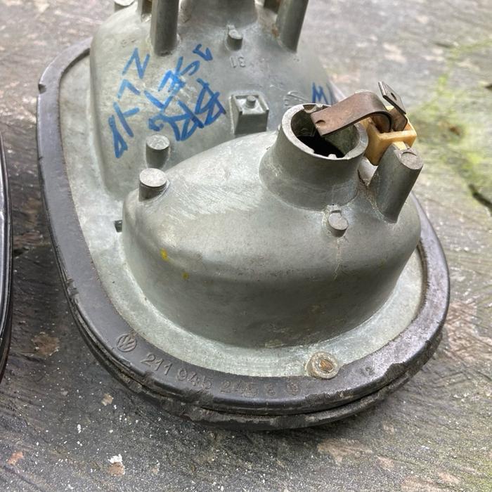 Lamp Assy Rear Combination Stoplamp Lampu Stop Kombinasi Belakang Volkswagen Vw Combi Kombi 1968