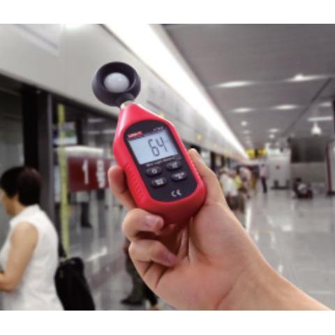UNI-T LUX METER/ ALAT UKUR INTENSITAS KEKUATAN CAHAYA UT383 / UT-383