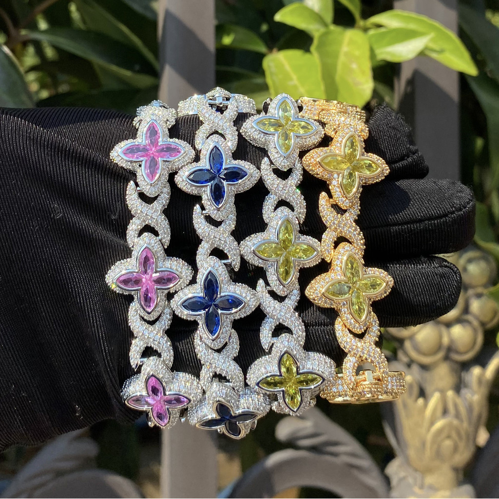 Full diamond clover bracelet zircon Cuban bracelet Fashion men and women Cuban necklace Colored