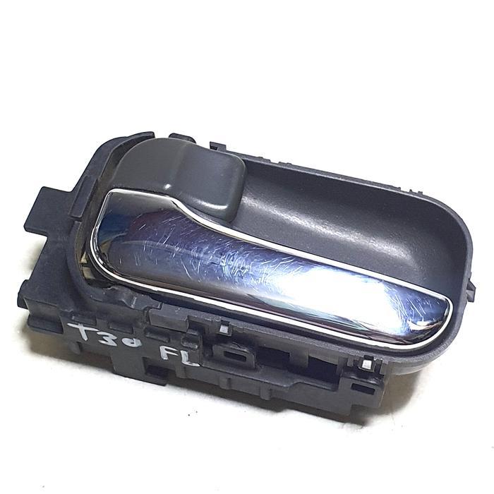 HANDLE PINTU DEPAN KIRI TARIKAN DALAM NISSAN X-TRAIL XTRAIL T30