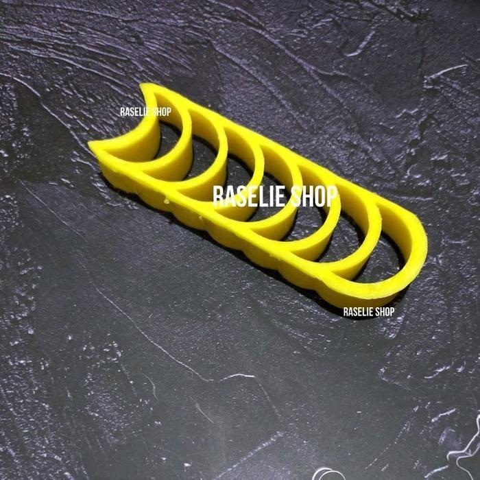 Cetakan Kue Kering Semprit Plastik Bulan Sabit Putri Salju Cookies Cutter Kitchenware Serbaguna