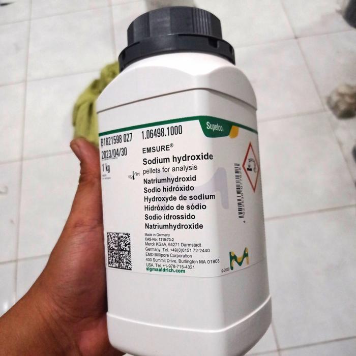 SODIUM HYDROXIDE MERCK ECER 50G