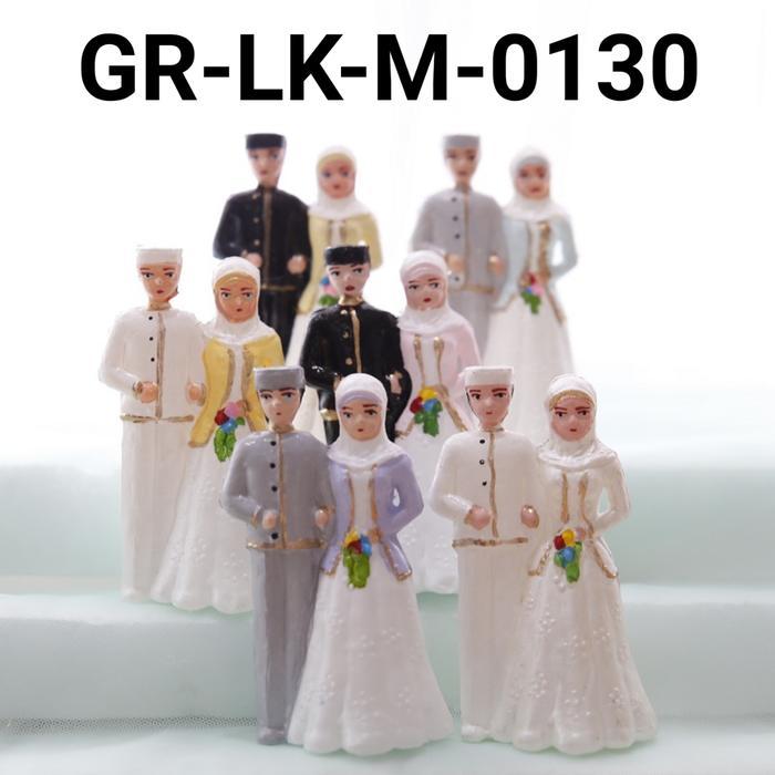 GR-LK-M-0130 Cake topper mainan lokal pengantin hijab kecil