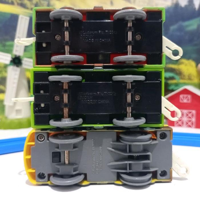 TAKARA TOMY KERETA PLARAIL MTAMBO (CHUGGINGTON SERIES)