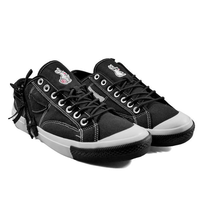 Campuss FXXKING LOW BLACK WHITE Sepatu sneakers pria wanita unik canvas kombinasi streetwear full