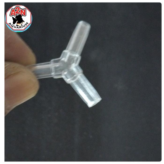 Sambungan selang aerator bentuk Y