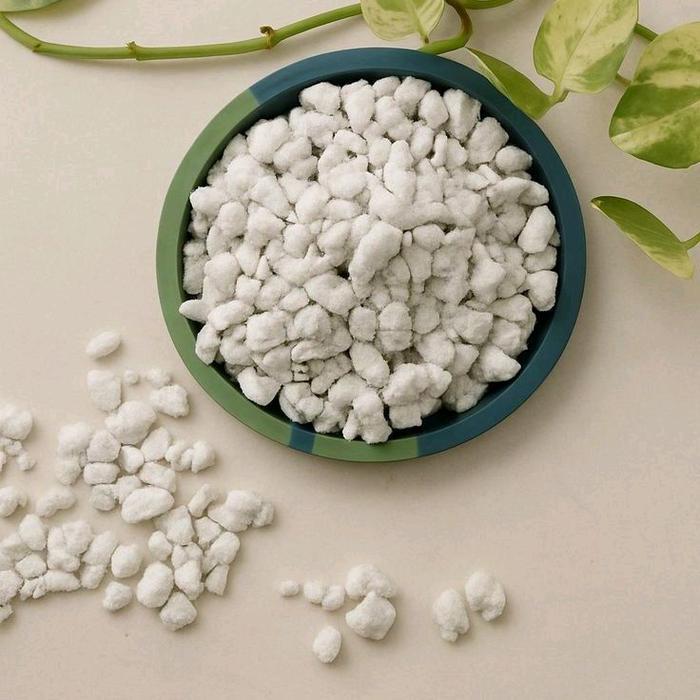 Perlite Media Tanam untuk Campuran Media Tanam agar Tanah Tetap Gebur Perlite Vulkanis Halus