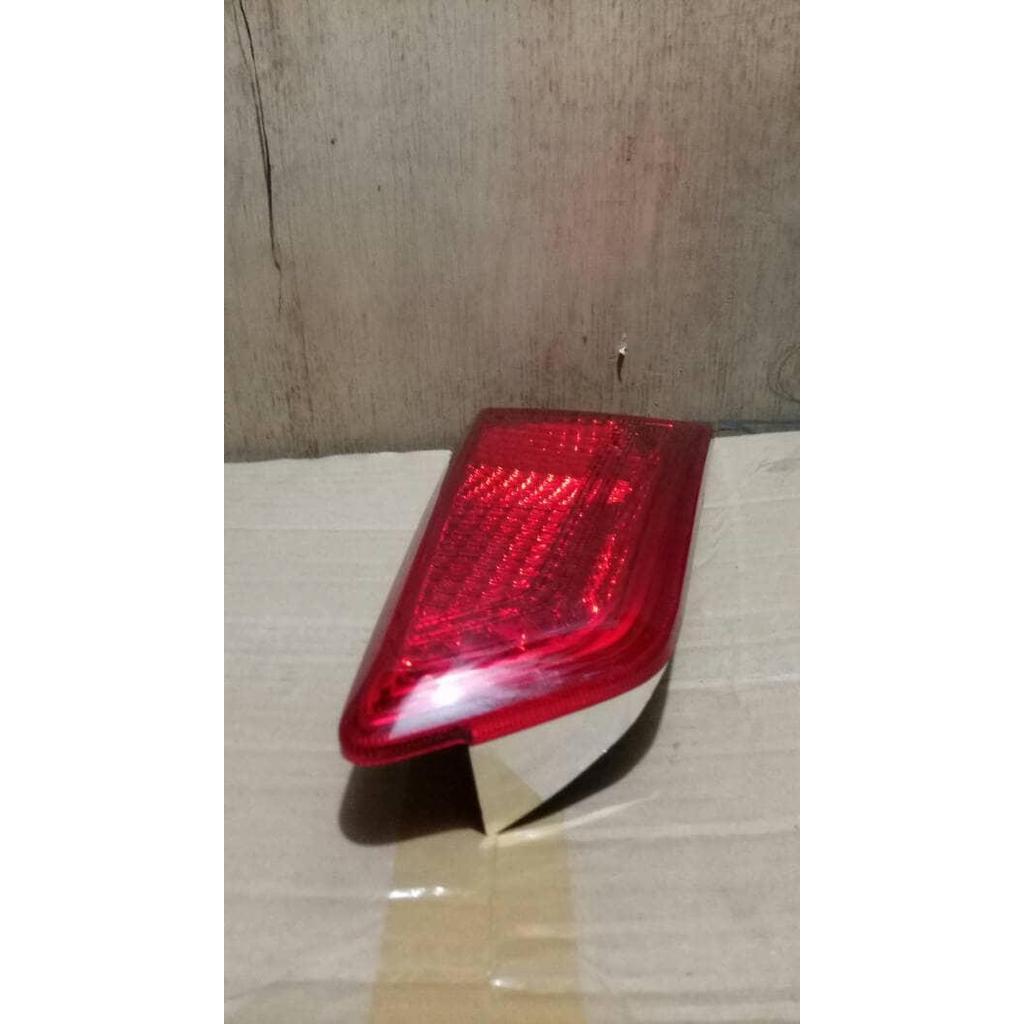 Reflektor Lampu Belakang Variasi Grand Avanza Xenia Tahun 2016-2018