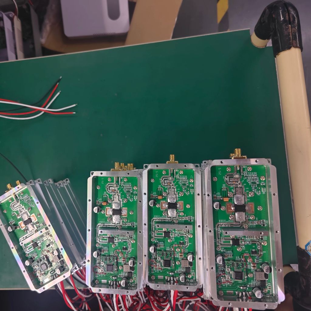 50W Ldmos Rf Ule With Isolator Lora Gan For 4.8G 5.2G 5.8G 1700-1900Mhz 1900-2100Mhz 2100-2300Mhz