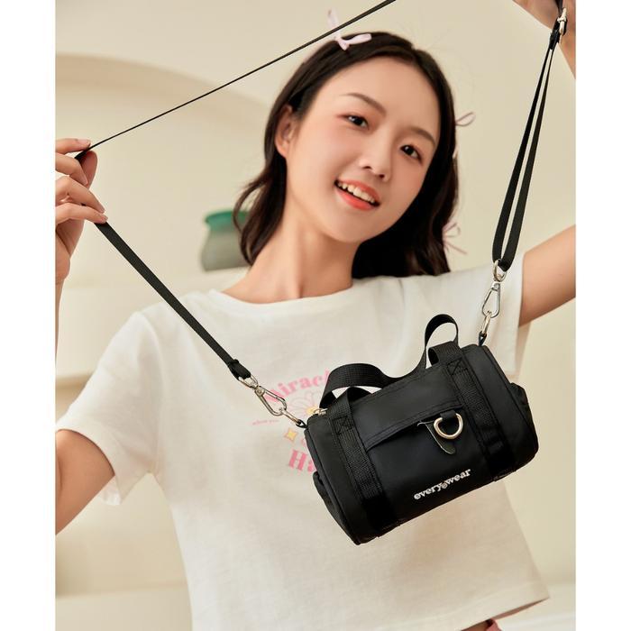 DISKON Young Hearts Picnic Perfect Mini Tote Bag YLS-150018